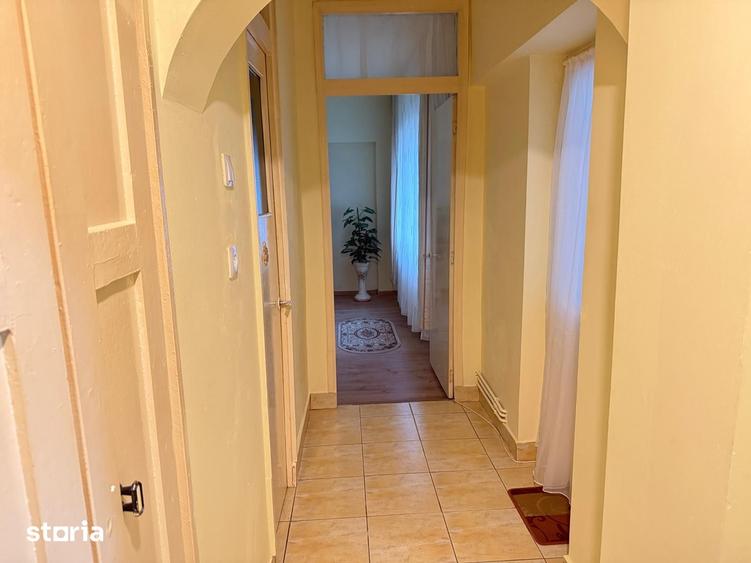 Apartament cu 2 camere decomandat în Ultracentral