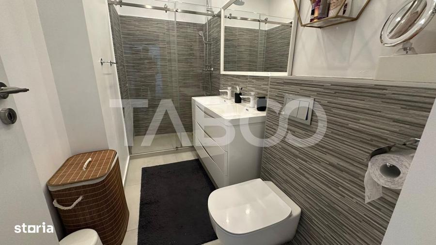 Apartament cu 3 camere decomandat, mobilat în Lupeni