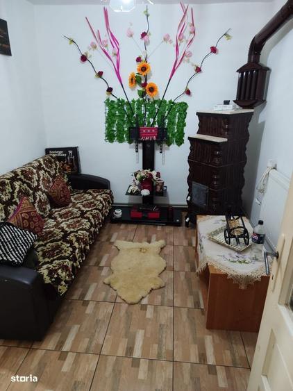 Casă cu 4 camere în Moșneni