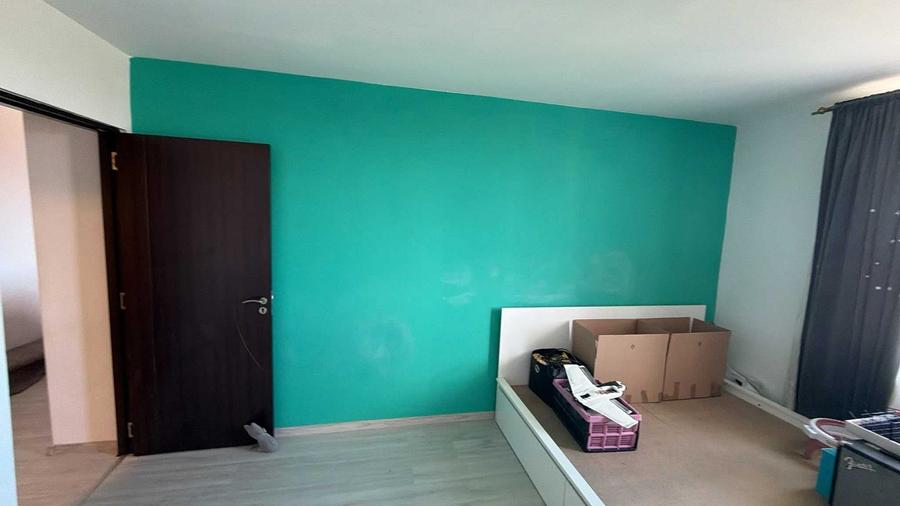 Apartament cu 2 camere semidecomandat în Grădiște