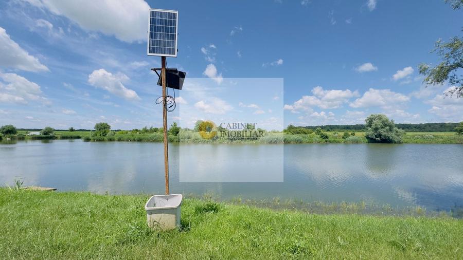 Teren agricol extravilan de 12760 mp, în Afumați