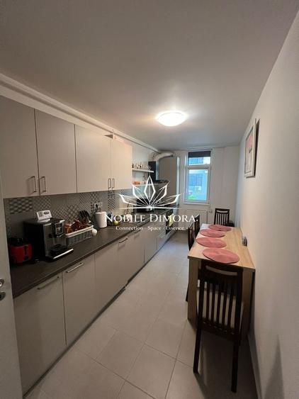 Apartament cu 2 camere decomandat, mobilat în Central