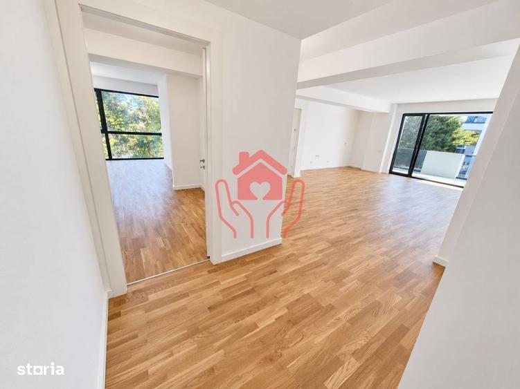 Apartament cu 3 camere în Est