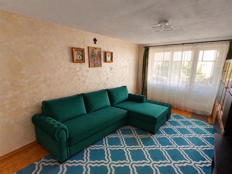 Apartament cu 2 camere decomandat în Central