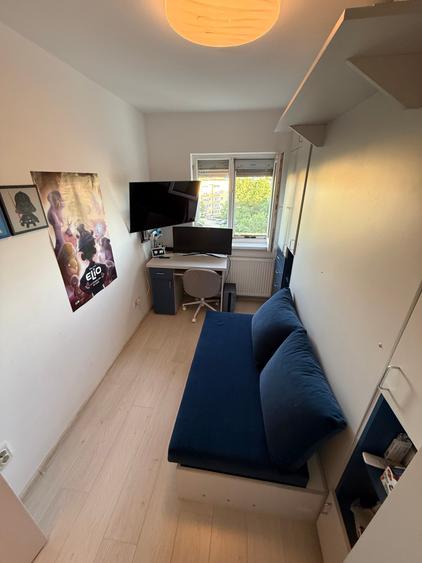 Apartament cu 3 camere decomandat în Valea Rosie