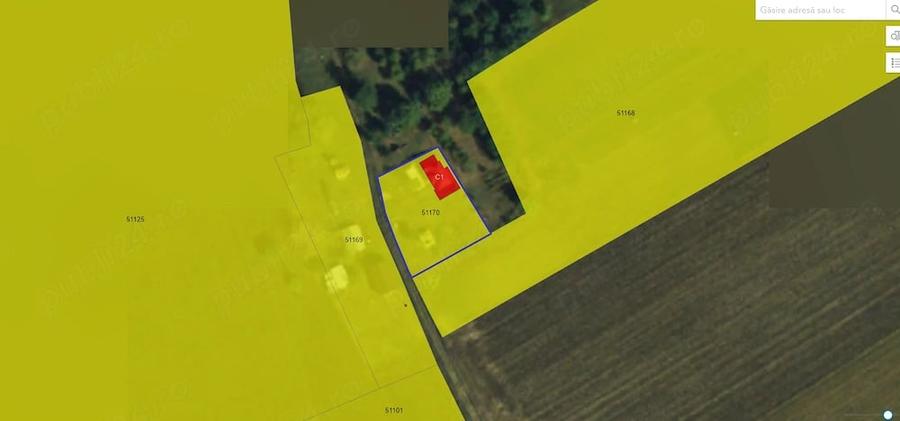 Teren de 31400 mp, în Răzoare