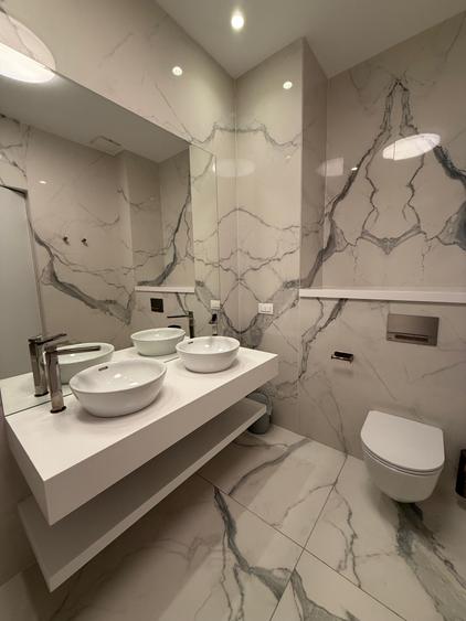 Apartament cu 3 camere semidecomandat în Floreasca