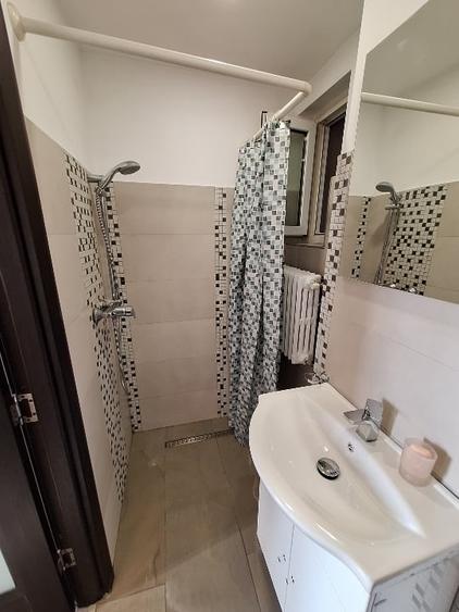 Apartament cu 2 camere decomandat în Cișmigiu