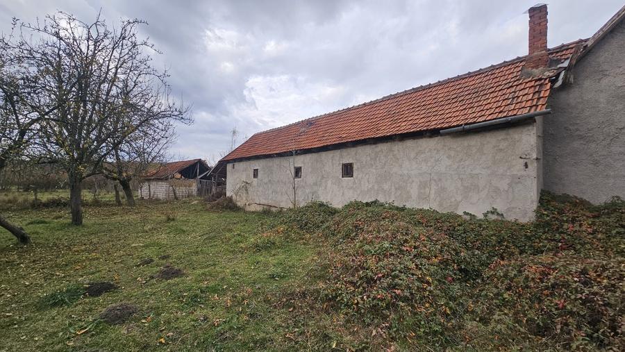 Casă cu 3 camere în Duleu