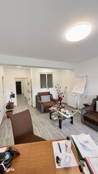 Apartament cu 2 camere în Central — fotografia 3