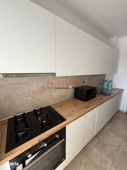Apartament cu 2 camere în Apărătorii Patriei