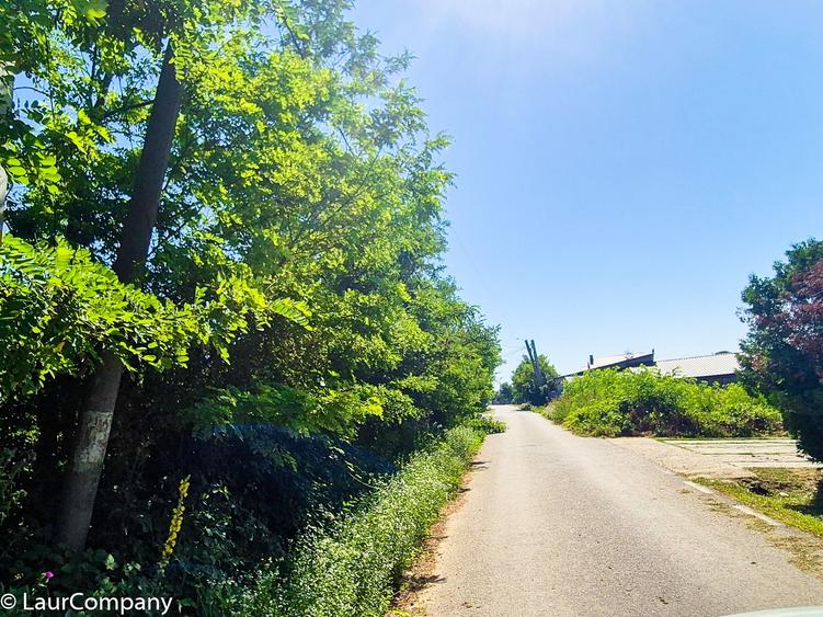 Teren Construcții intravilan de 601 mp, în Smeura