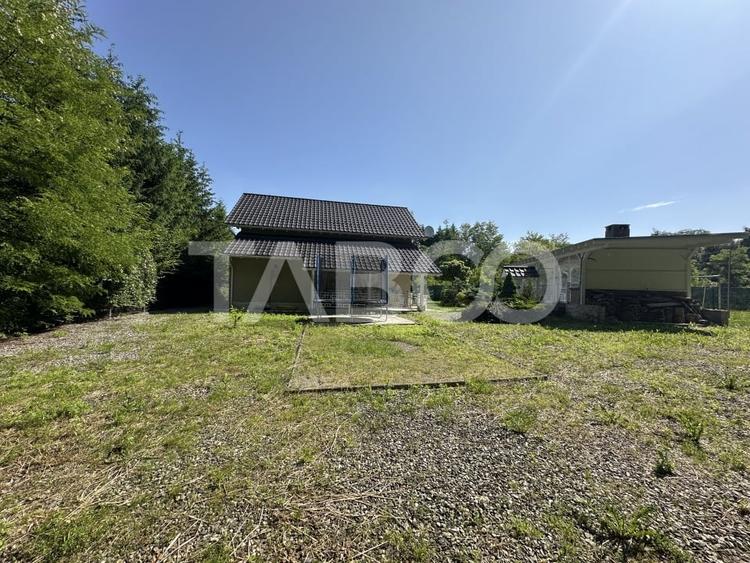 Casă individuală cu 4 camere cu Teren 1108 Mp în Avrig