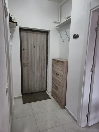 Garsonieră decomandată în Central