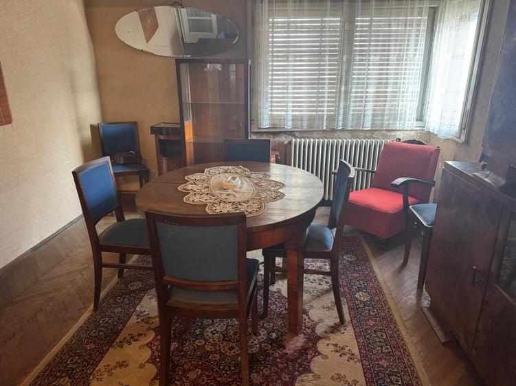 Apartament cu 4 camere decomandat în Armeneasca