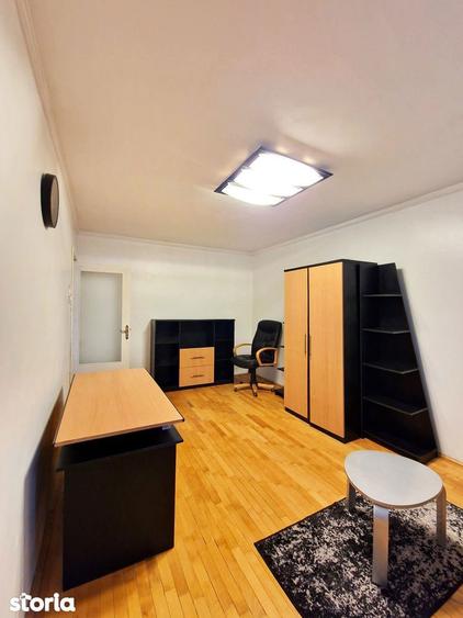 Apartament cu 3 camere decomandat în Rahova