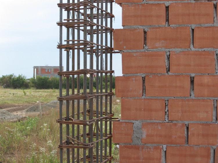 Casă individuală cu 5 camere cu Teren 377 Mp în Berceni