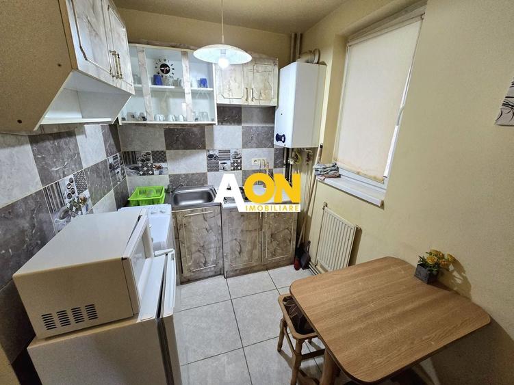Apartament cu 2 camere decomandat, mobilat în Cetate