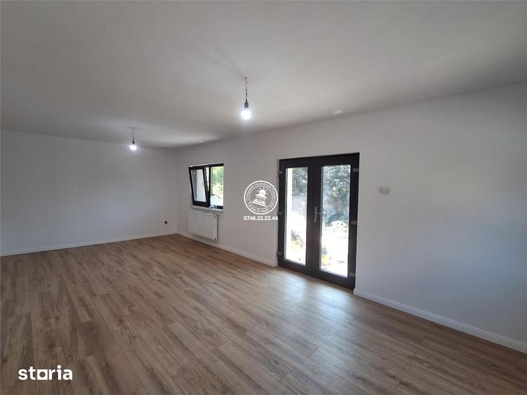 Casă cu 6 camere cu Teren 500 Mp în Păcurari