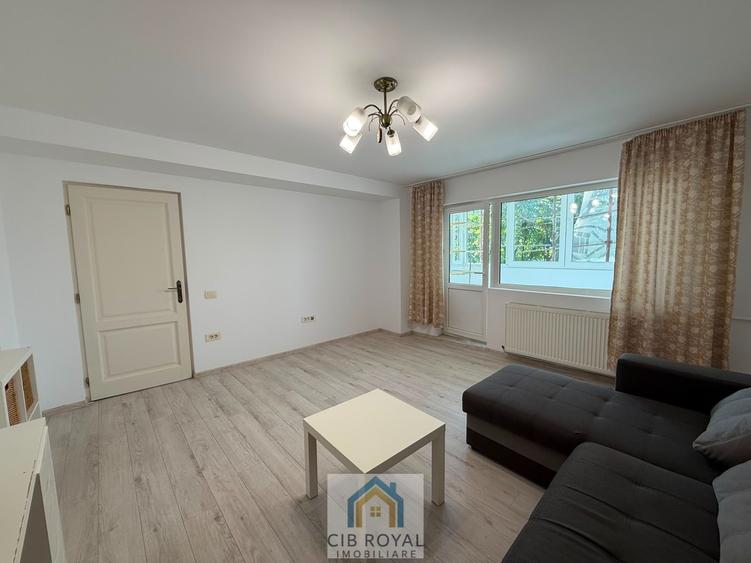 Apartament cu 2 camere decomandat în Parcul Circului