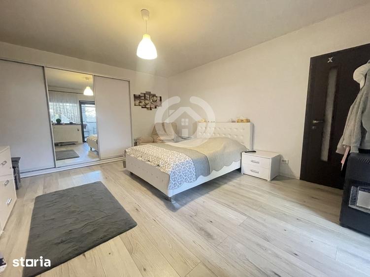 Casă cu 6 camere cu Teren 248 Mp în Central