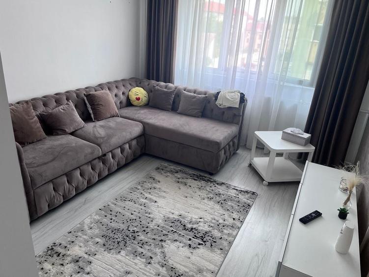 Apartament cu 2 camere decomandat în Exterior Vest
