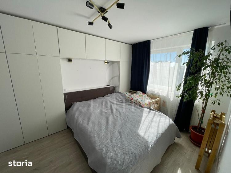 Apartament cu 3 camere semidecomandat în Dâmbul Rotund