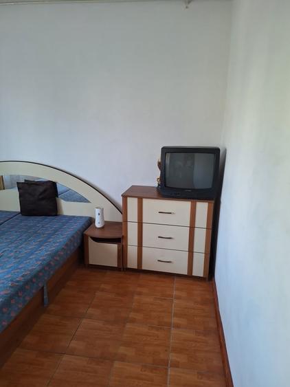Apartament cu 3 camere decomandat în Militari