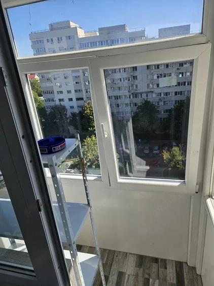 Apartament cu 2 camere semidecomandat în Fundeni