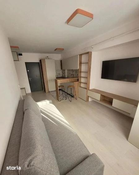 Apartament cu 2 camere decomandat, mobilat în Universitate