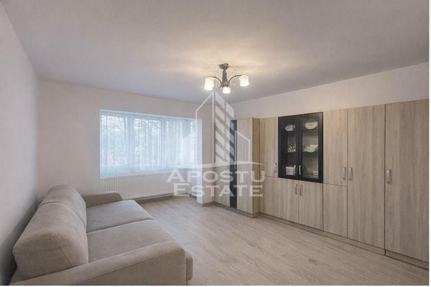 Apartament cu 3 camere decomandat, mobilat în Șagului