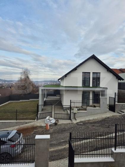 Casă cu 4 camere cu Teren 520 Mp în Sâncraiu de Mureș