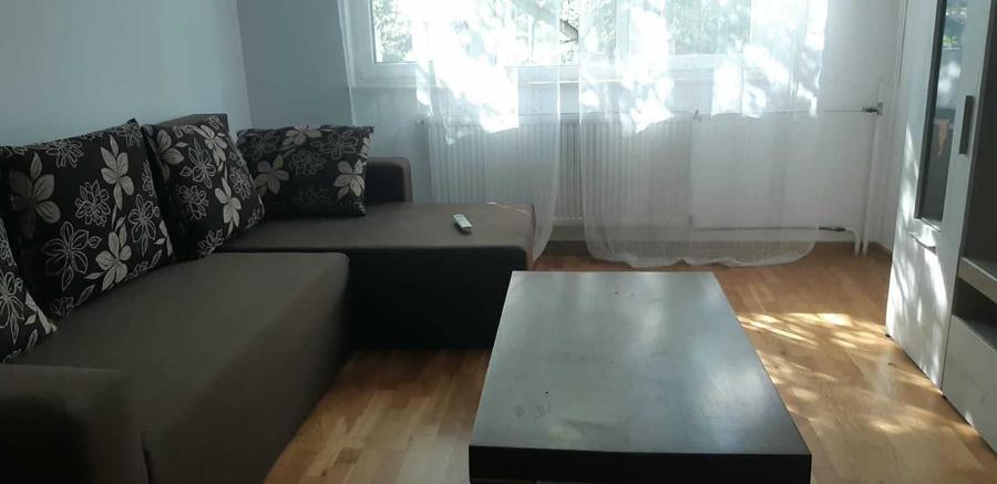 Apartament cu 2 camere decomandat în Alexandriei