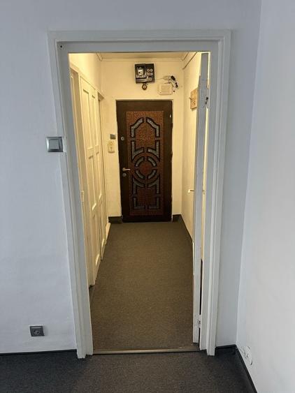 Apartament cu 2 camere semidecomandat în Nufărul