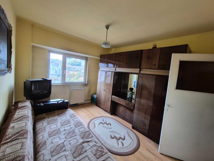 Apartament cu 2 camere decomandat în Griviței