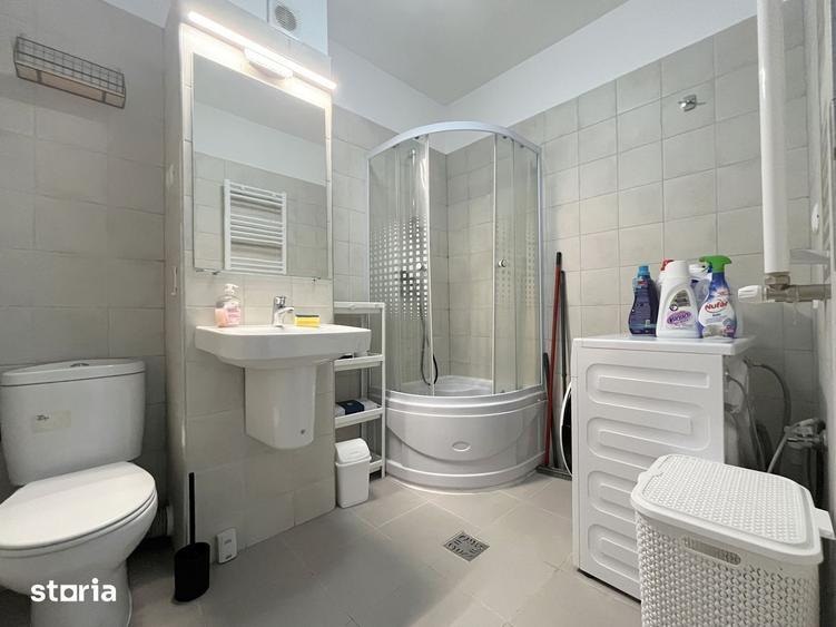 Apartament cu 3 camere decomandat, mobilat în Blașcovici