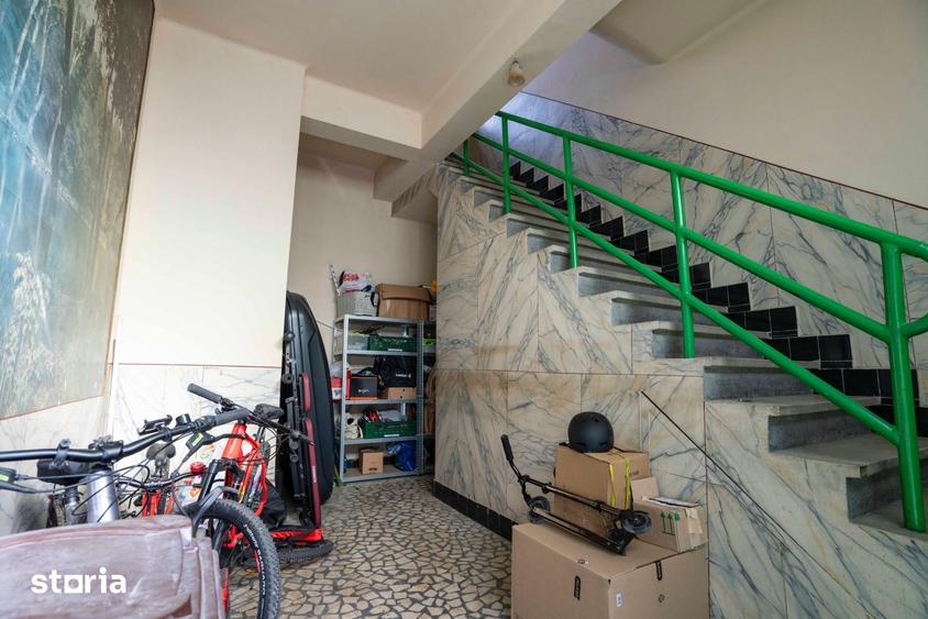 Apartament cu 4 camere în Ultracentral