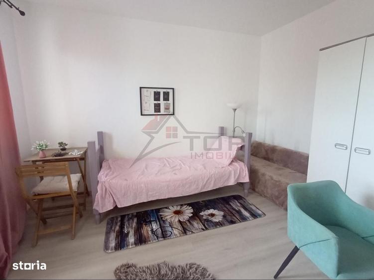 Apartament cu 2 camere nedecomandat în Podu Roș