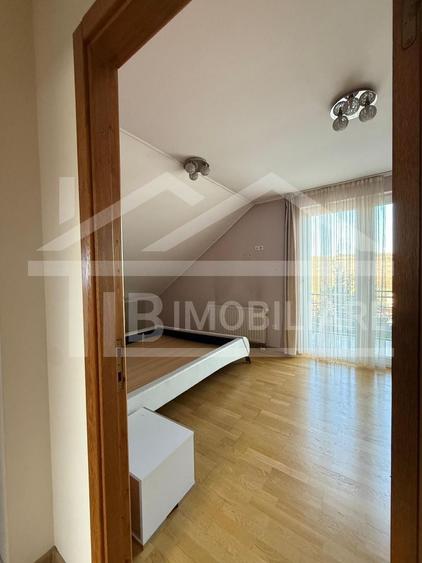 Casă individuală cu 4 camere cu Canalizare în Sâncraiu de Mureș