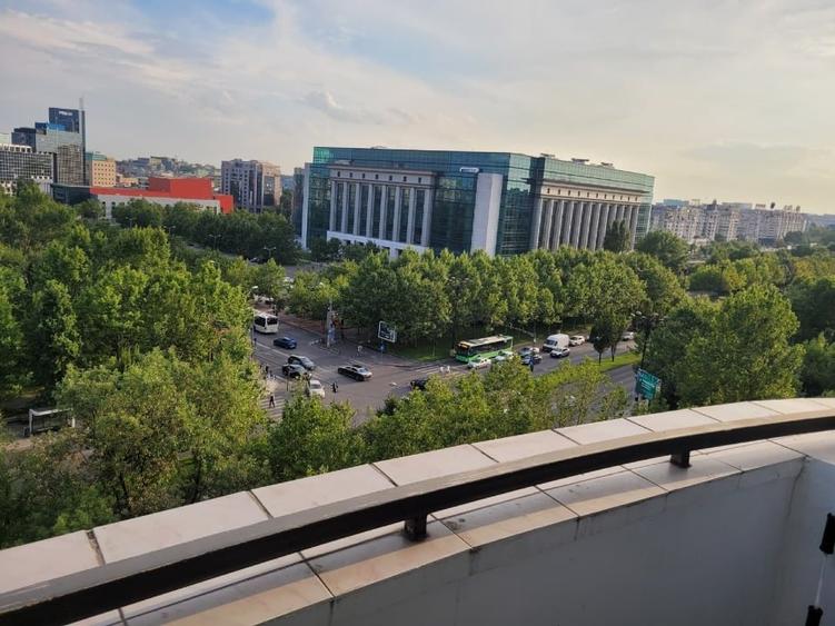 Apartament 2 cam Unirii 43 - 12