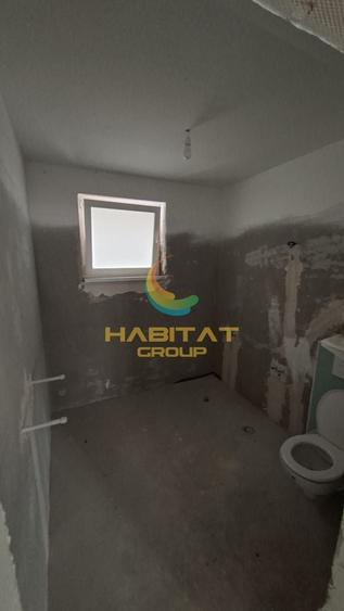 Apartament cu 3 camere decomandat în Berceni
