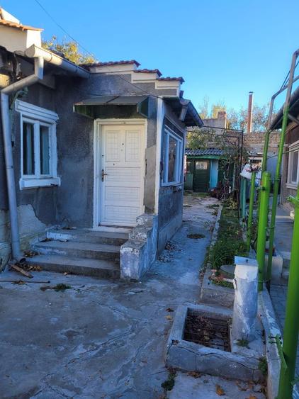 Teren Construcții intravilan de 300 mp, în Tomis II
