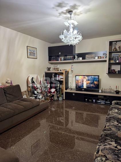 Apartament cu 4 camere decomandat, mobilat în Mircea-Vodă