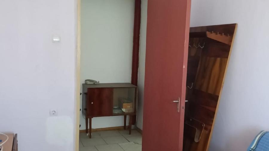 Apartament cu 3 camere în Pantelimon