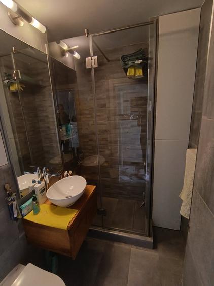 Apartament cu 2 camere decomandat în Muncii