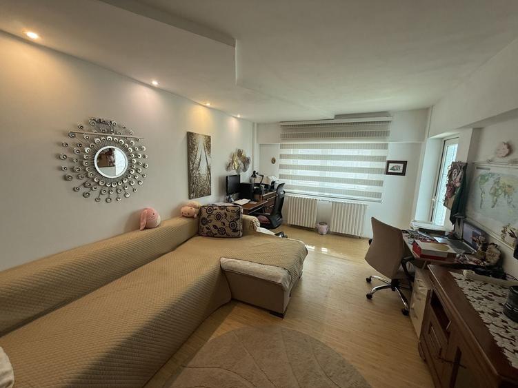 Apartament cu 3 camere decomandat, mobilat în ICIL