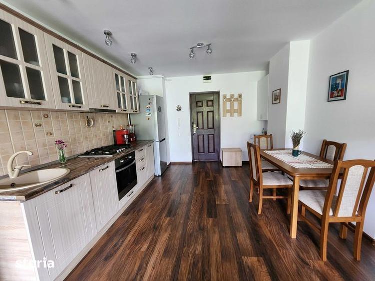 Apartament cu 2 camere, mobilat în Central