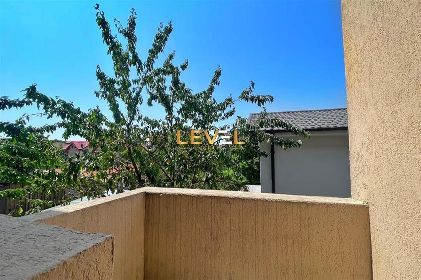 Duplex cu 3 camere cu Garaj în Central