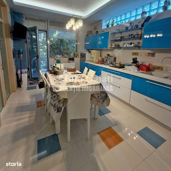 Casă cu 4 camere cu Teren 652 Mp în Central