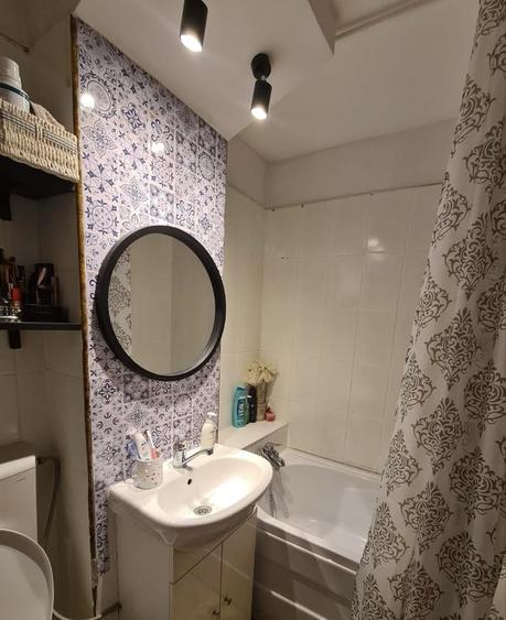 Apartament cu 2 camere decomandat în Ostroveni